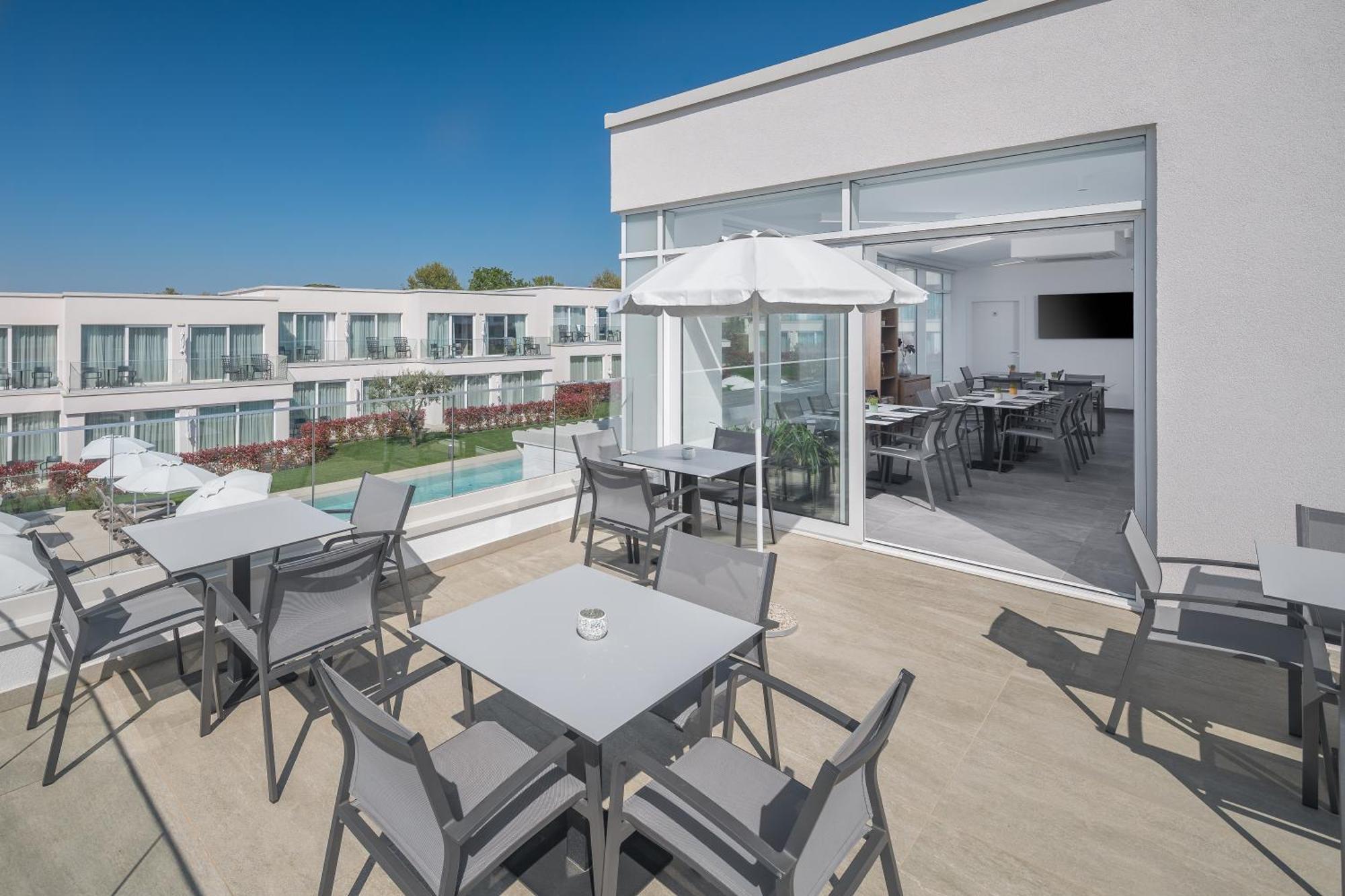 פורץ Maj Premium Residence מראה חיצוני תמונה